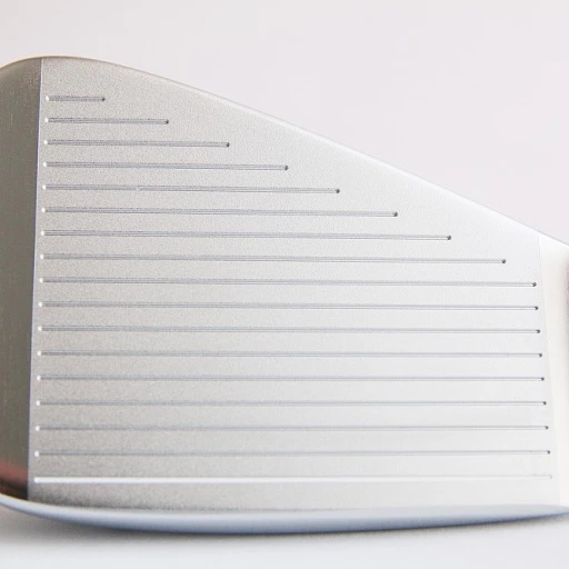 Exploring the Finest Left-Handed Golf Clubs for Men