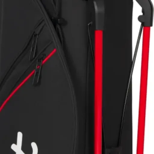 Titleist Players S4 Stand Golf Bag Review: a light carry bag that actually feels thought-through